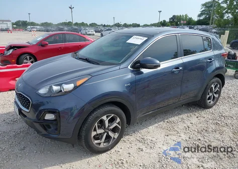 2020 Kia Sportage Lx z USA, uszkodzony, nr VIN KNDPMCAC6L7839627